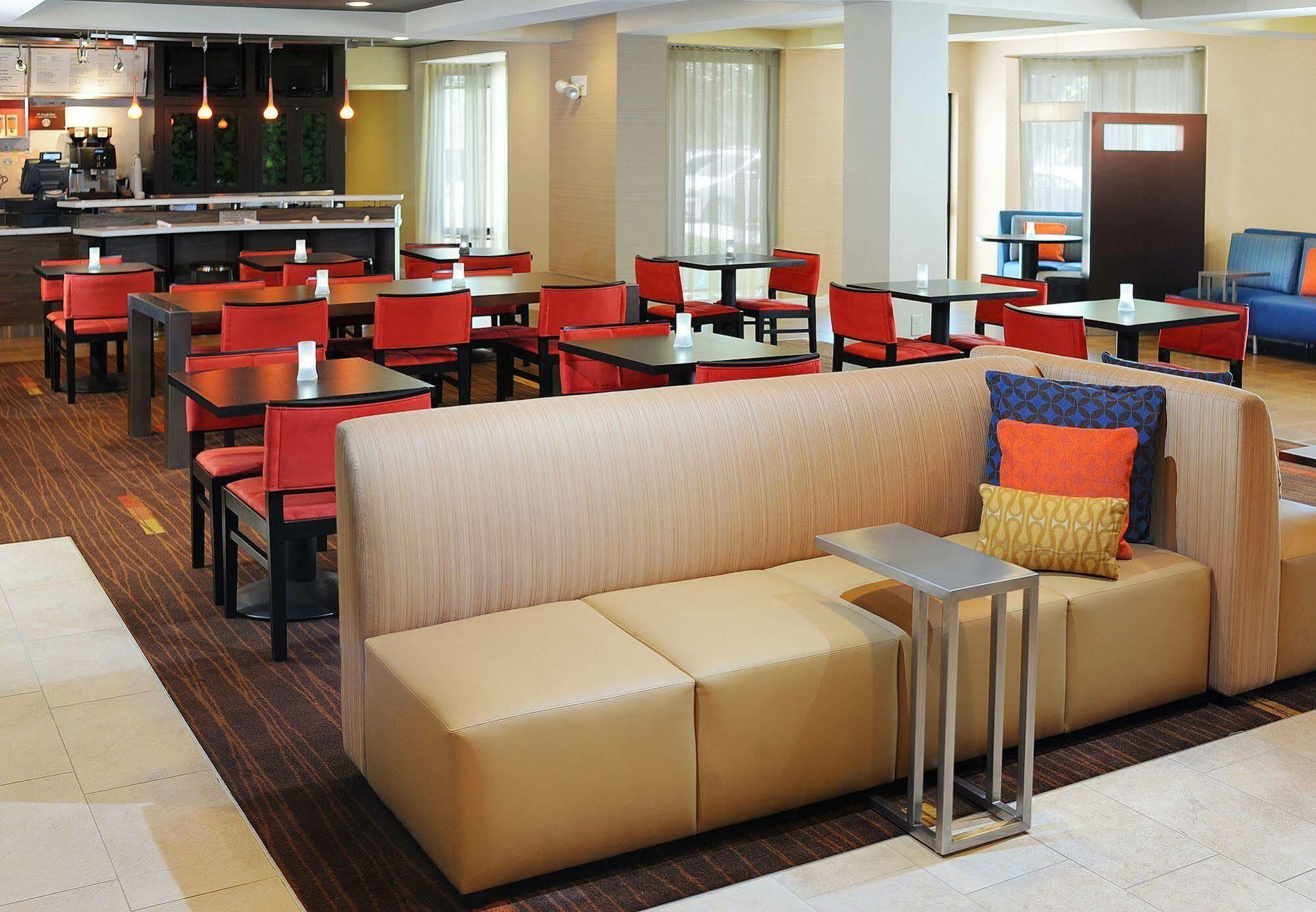 Courtyard By Marriott Oklahoma City Northwest Exteriör bild